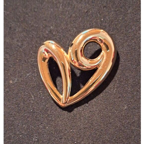 Givenchy Ladies Open Heart Brooch Pin - Picture 5 of 10